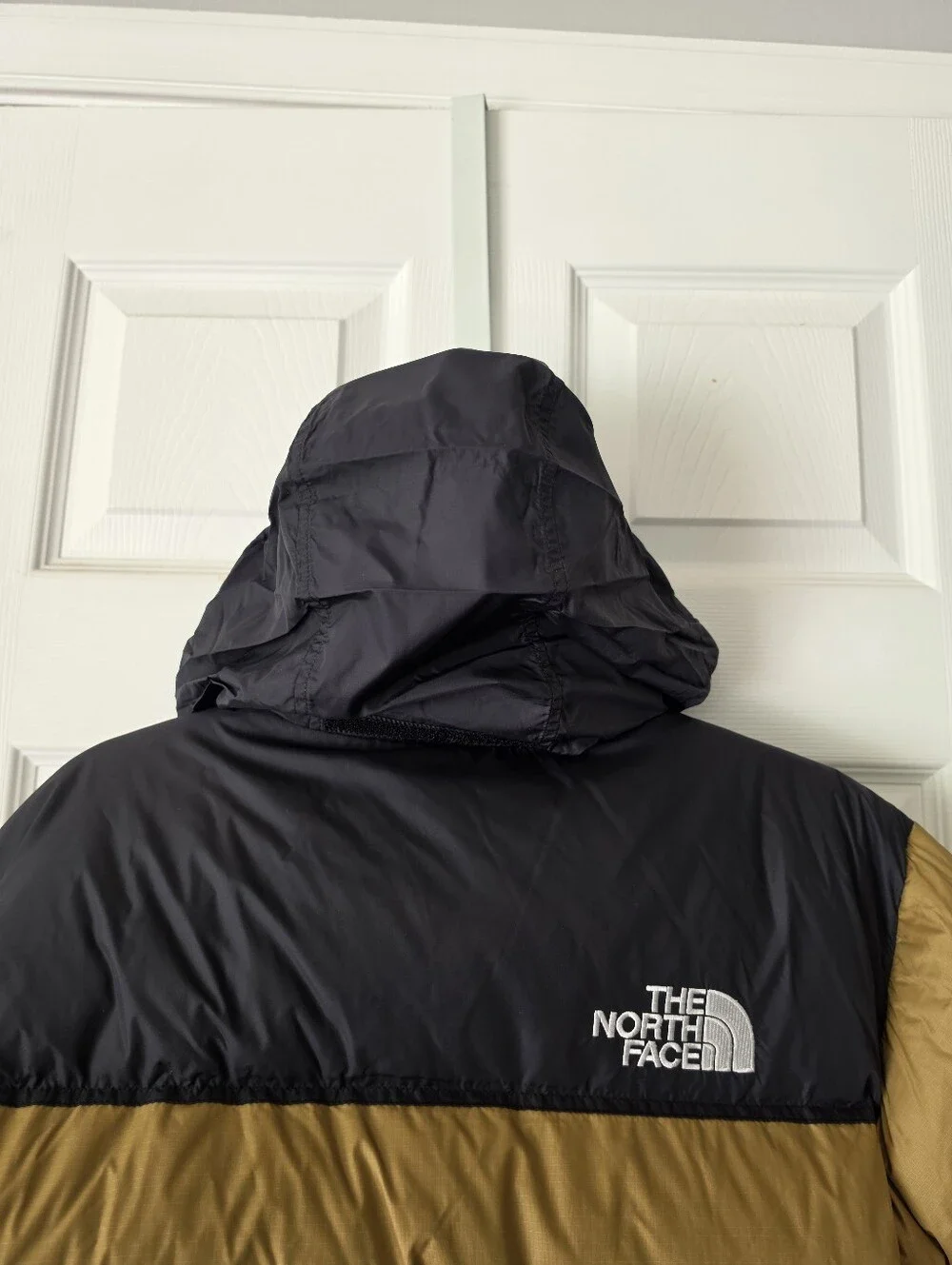 The North Face 1996 Retro Nuptse Down Puffer Jacket 700 Fill Size Small